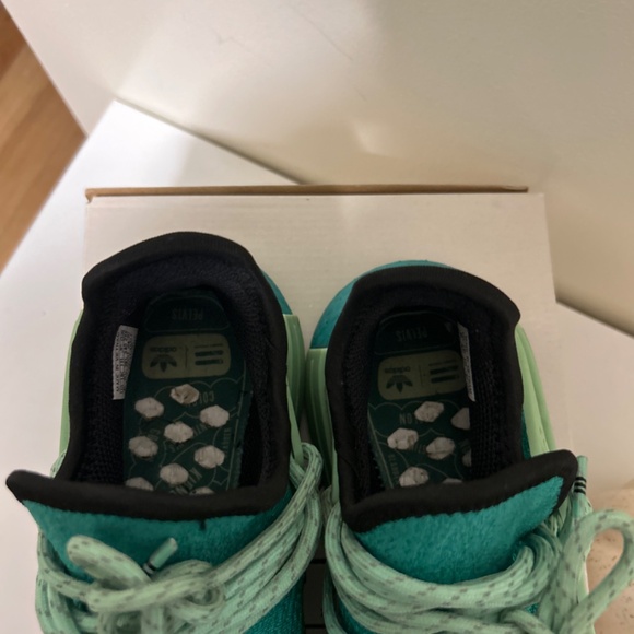 Shoes - Picture 3 of 3